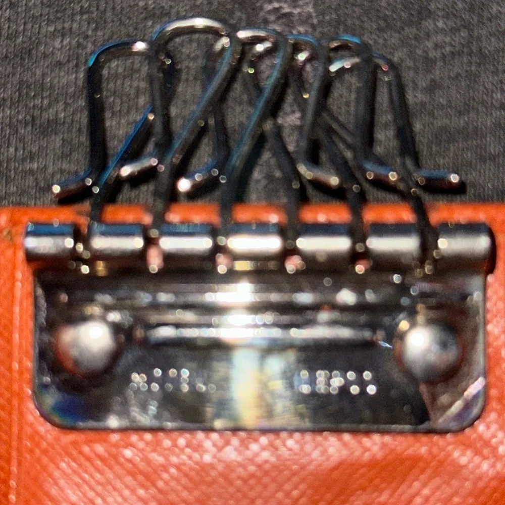 Prada Milano Orange 6 key Leather key holder silver hardware - Picture 12 of 14